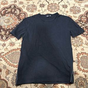 Black men’s Hugo boss T-shirt slim
